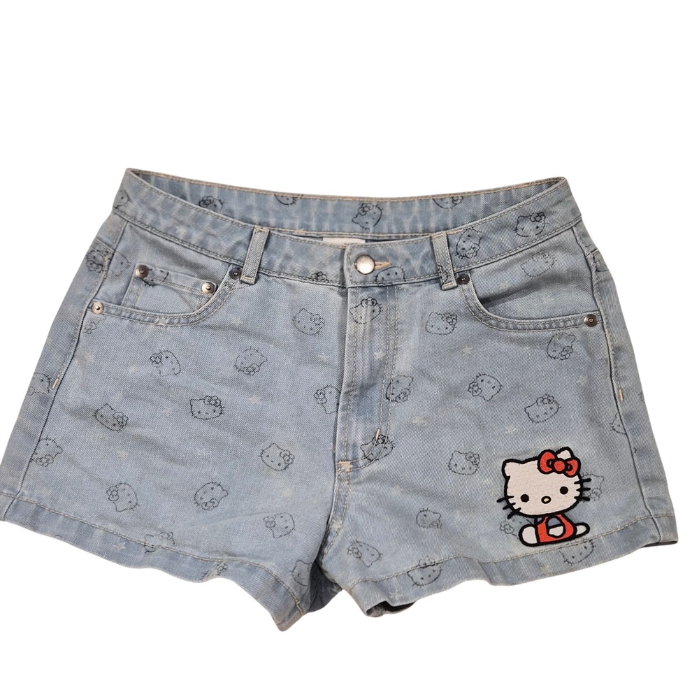 Hello Kitty Sanrio Light Wash Denim Shorts All Over Print Embroidered XL